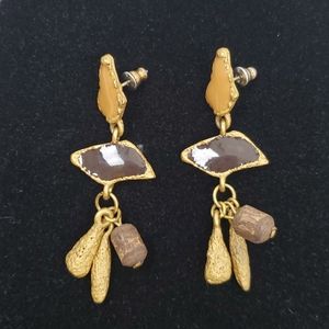 Vintage Beautiful metal earrings